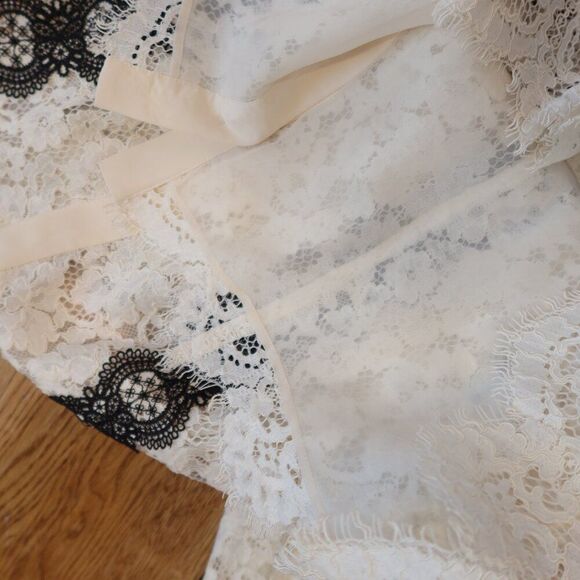 Alexis floral Lace Blouse White black button Romantic Chic Designer formal Larg - Picture 7 of 12